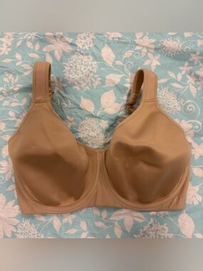 Chantelle  sport high impact active bra 36G-Like new beige color